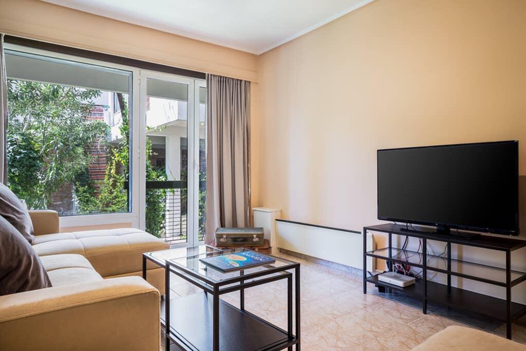 Sunny Apartment With 2 Bedrooms And Garden 格利法达 外观 照片