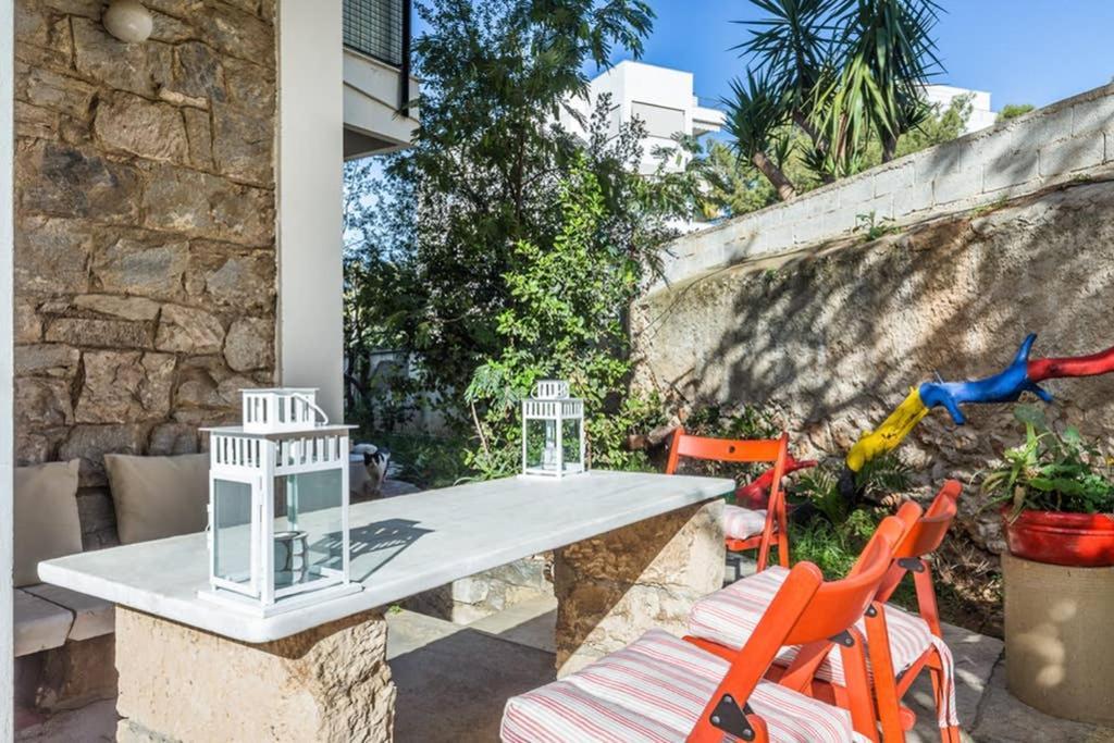 Sunny Apartment With 2 Bedrooms And Garden 格利法达 外观 照片